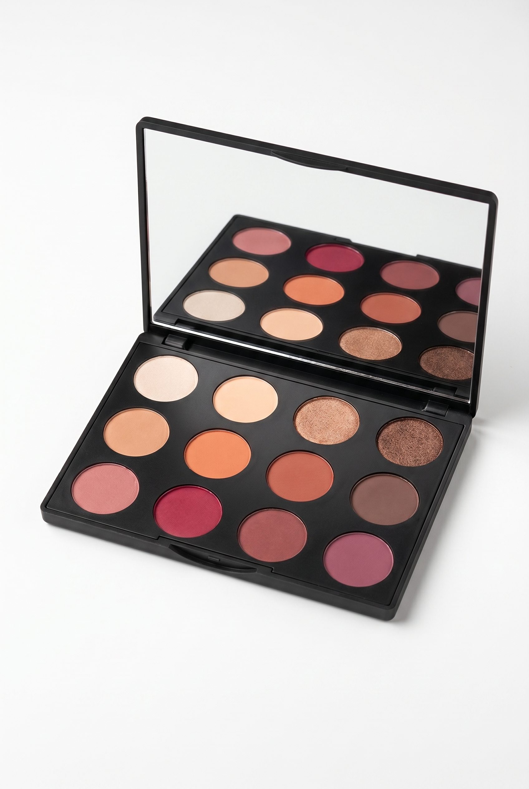 WordPress store visual showing eyeshadow palette for beauty and skincare products