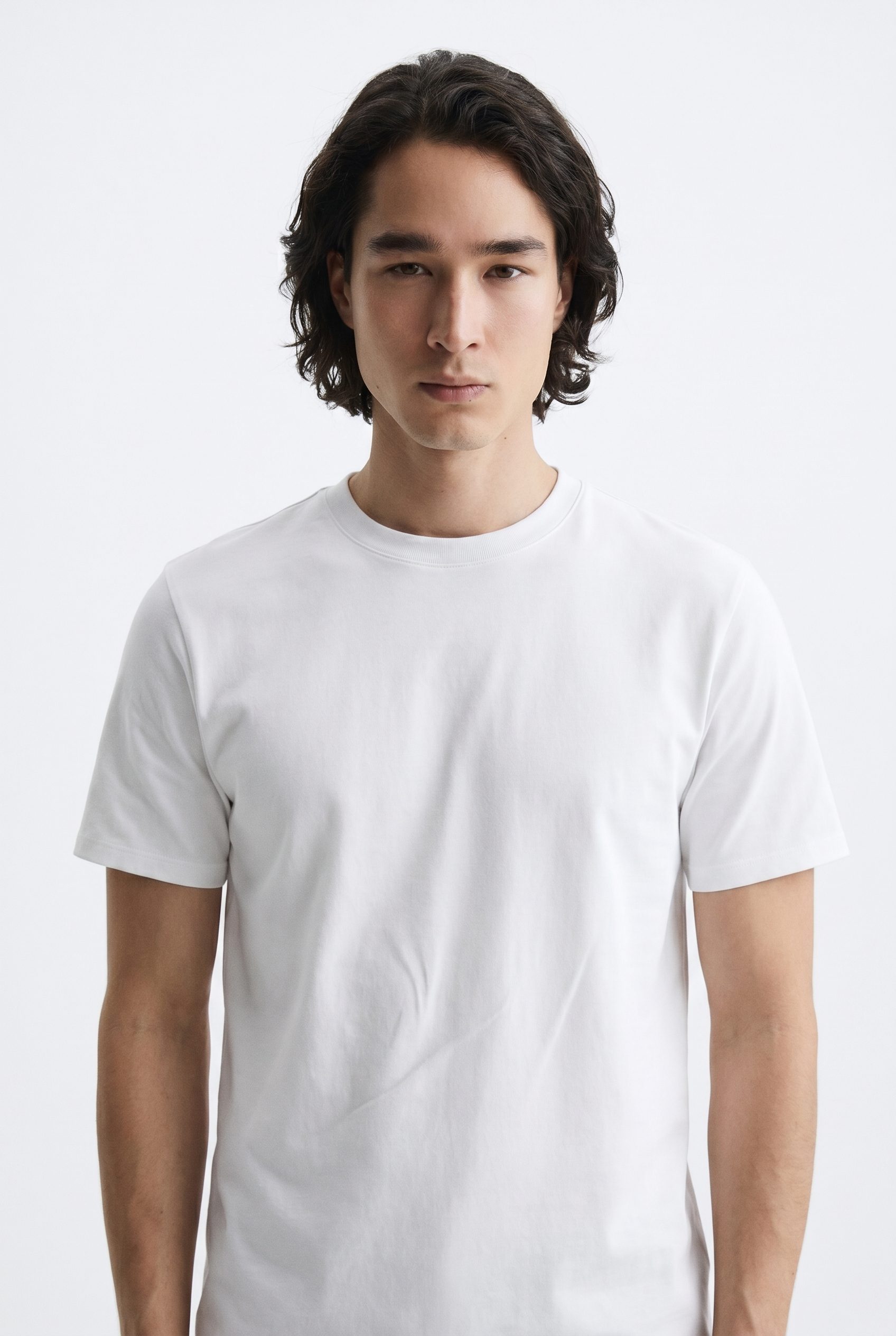 Amazon listing visual showing white tshirt for apparel and fashion products