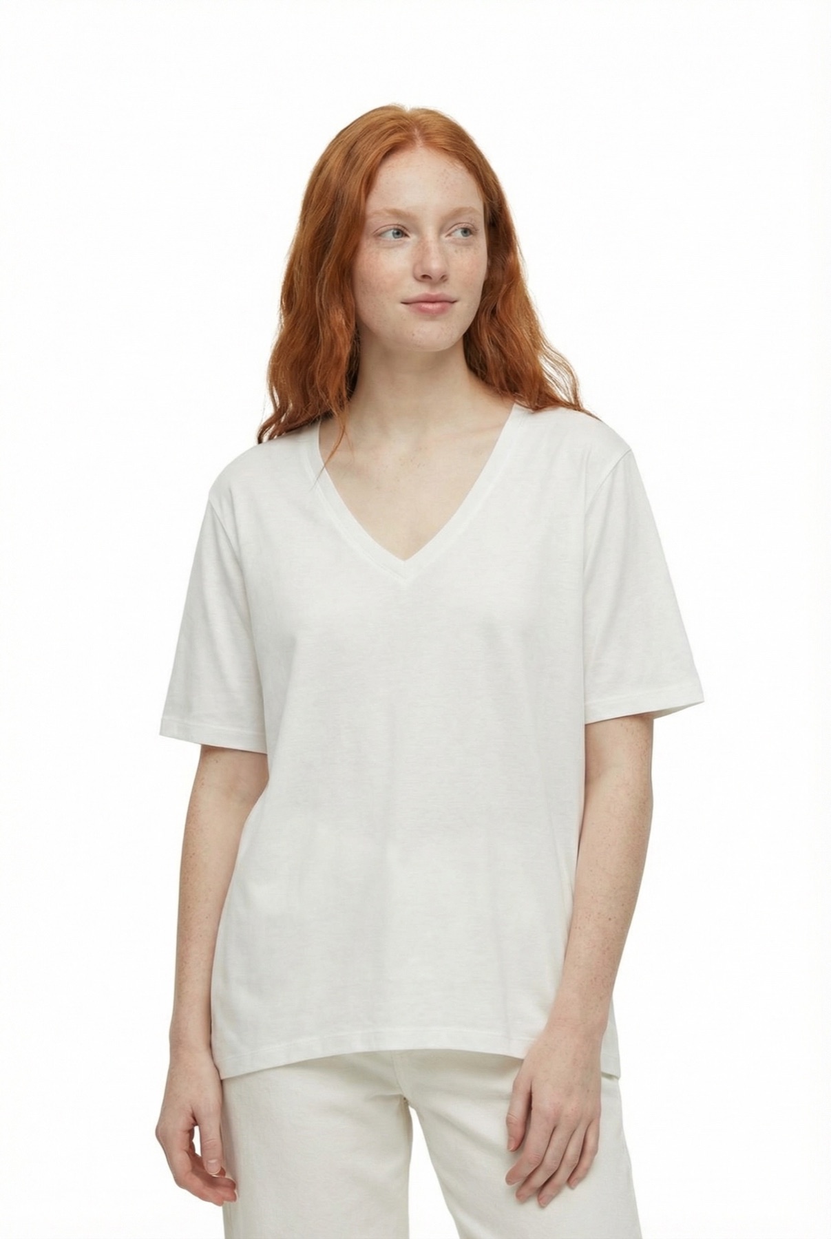 Fotogenic AI WordPress apparel visual showing a white T-shirt catalog image