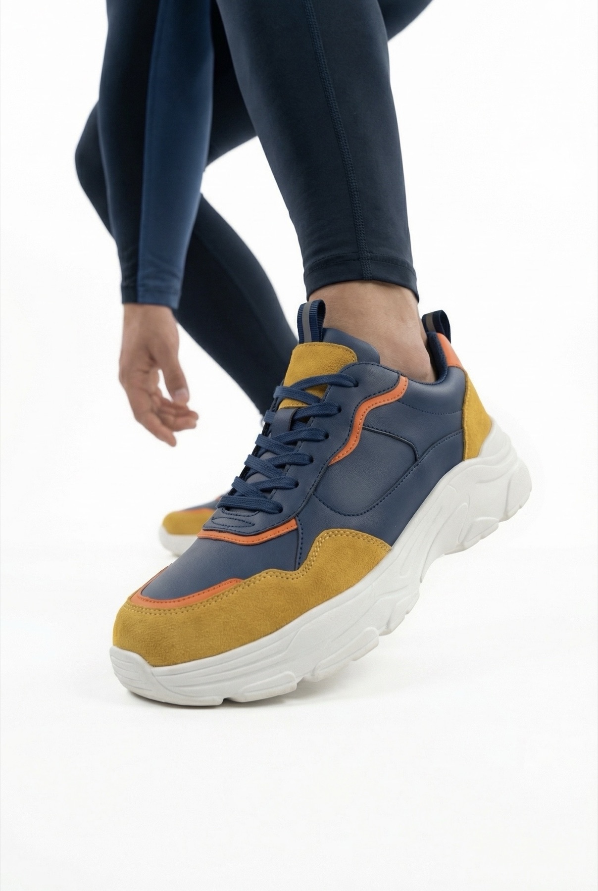 Fotogenic AI Catalog Product Image 243 example for ecommerce product photography