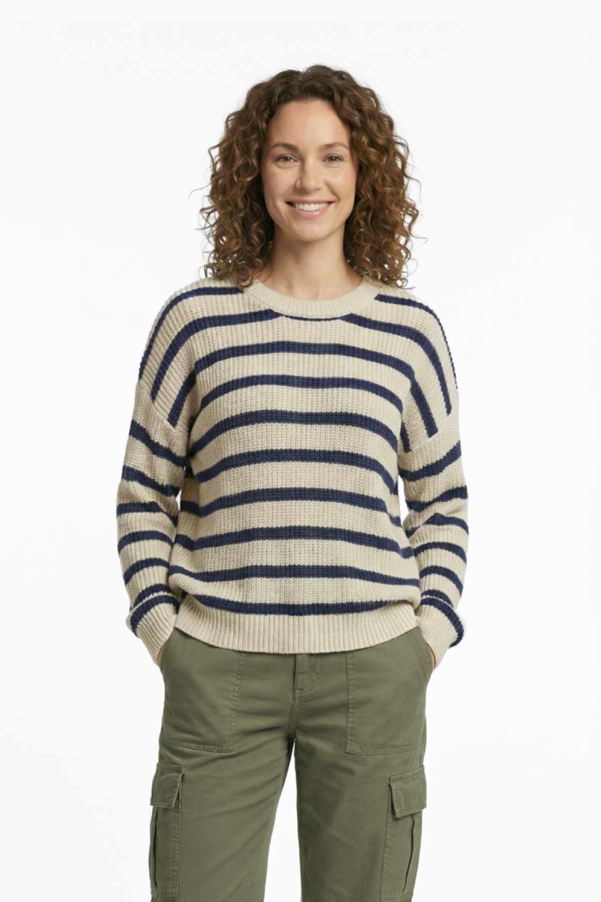 AI model generator Lifestyle model ecommerce product photo example
