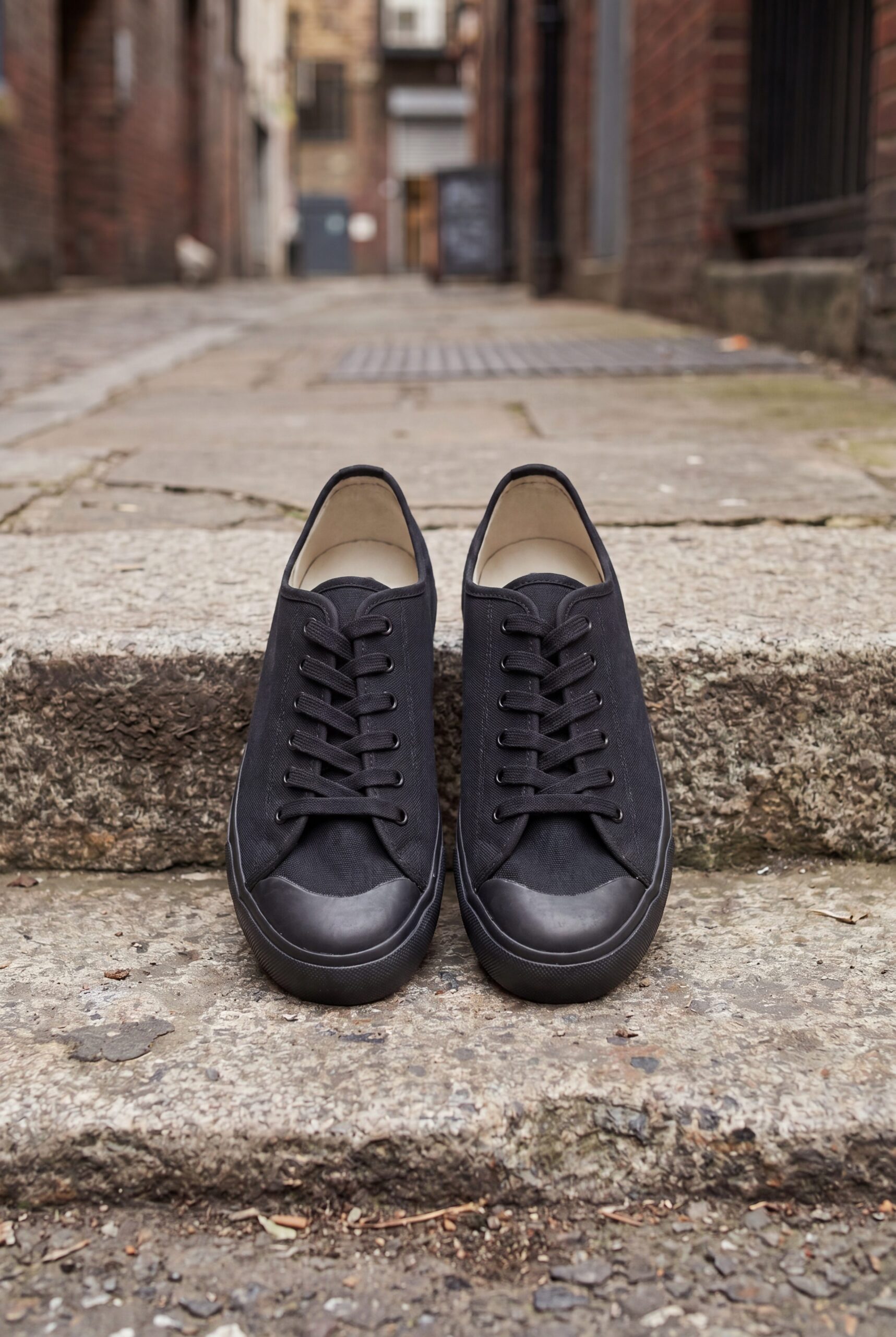 Trench product detail Footwear Product Photography 2:3 product photography hero image 1
