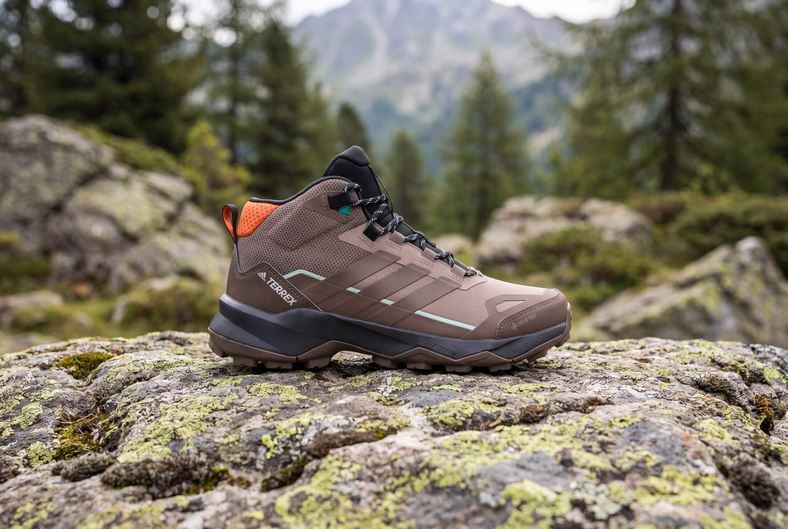 Studio footwear product photography example generated with Fotogenic AI.