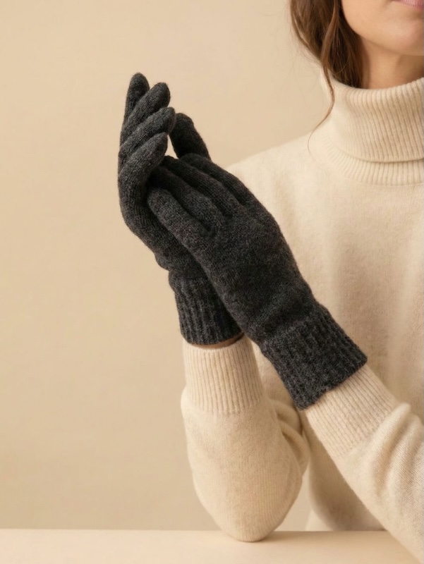 Generated ecommerce product visual example 14