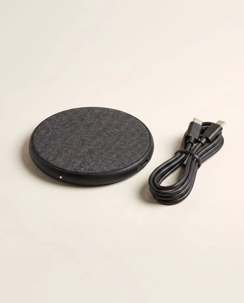 Device Accessory Clean Front preview