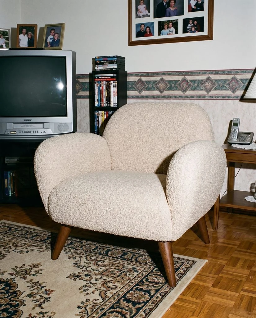 Furniture 2000s Flash preview