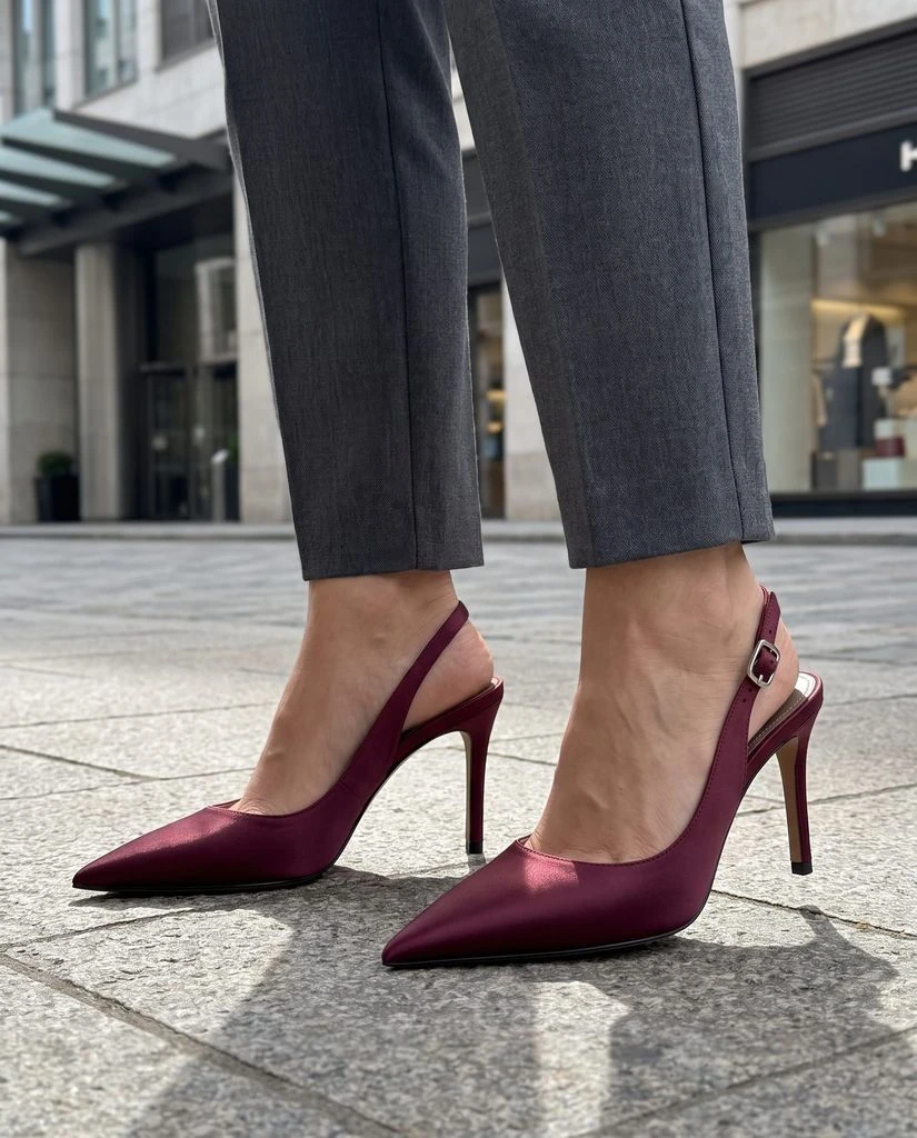 Heel Iphone Candid preview