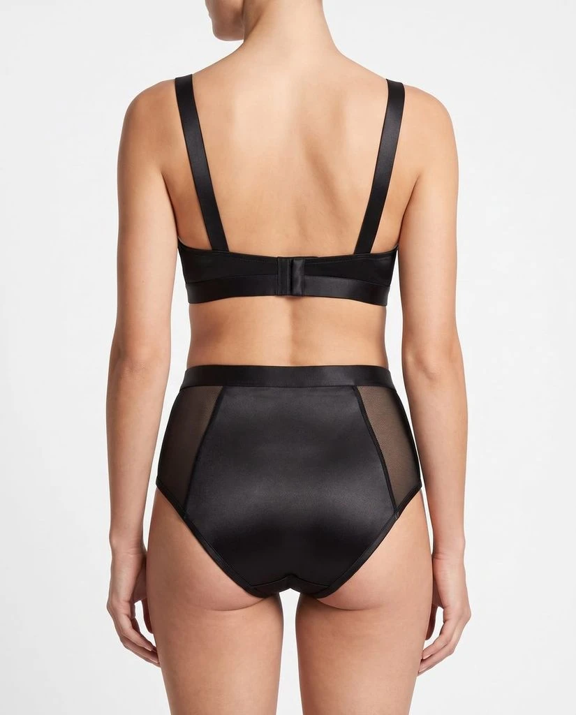 On-Model Lingerie Back apparel creation preset